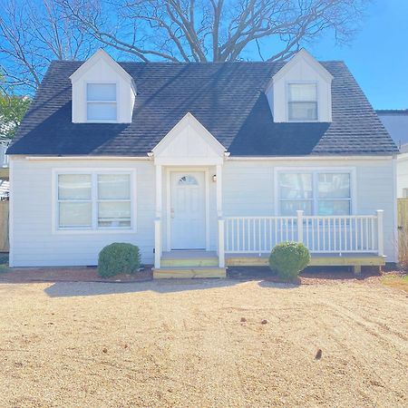 Upstairs 1Br Beach Apartment In The Heart Of The Vibe District 5 Minute Stroll To Beach 1480 Virginia Beach Exteriér fotografie