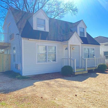 Upstairs 1Br Beach Apartment In The Heart Of The Vibe District 5 Minute Stroll To Beach 1480 Virginia Beach Exteriér fotografie