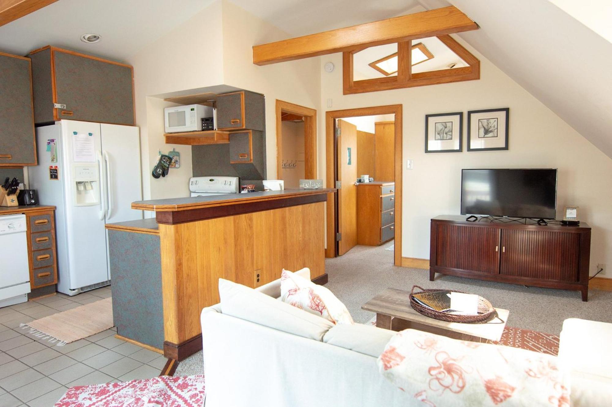 Upstairs 1Br Beach Apartment In The Heart Of The Vibe District 5 Minute Stroll To Beach 1480 Virginia Beach Exteriér fotografie
