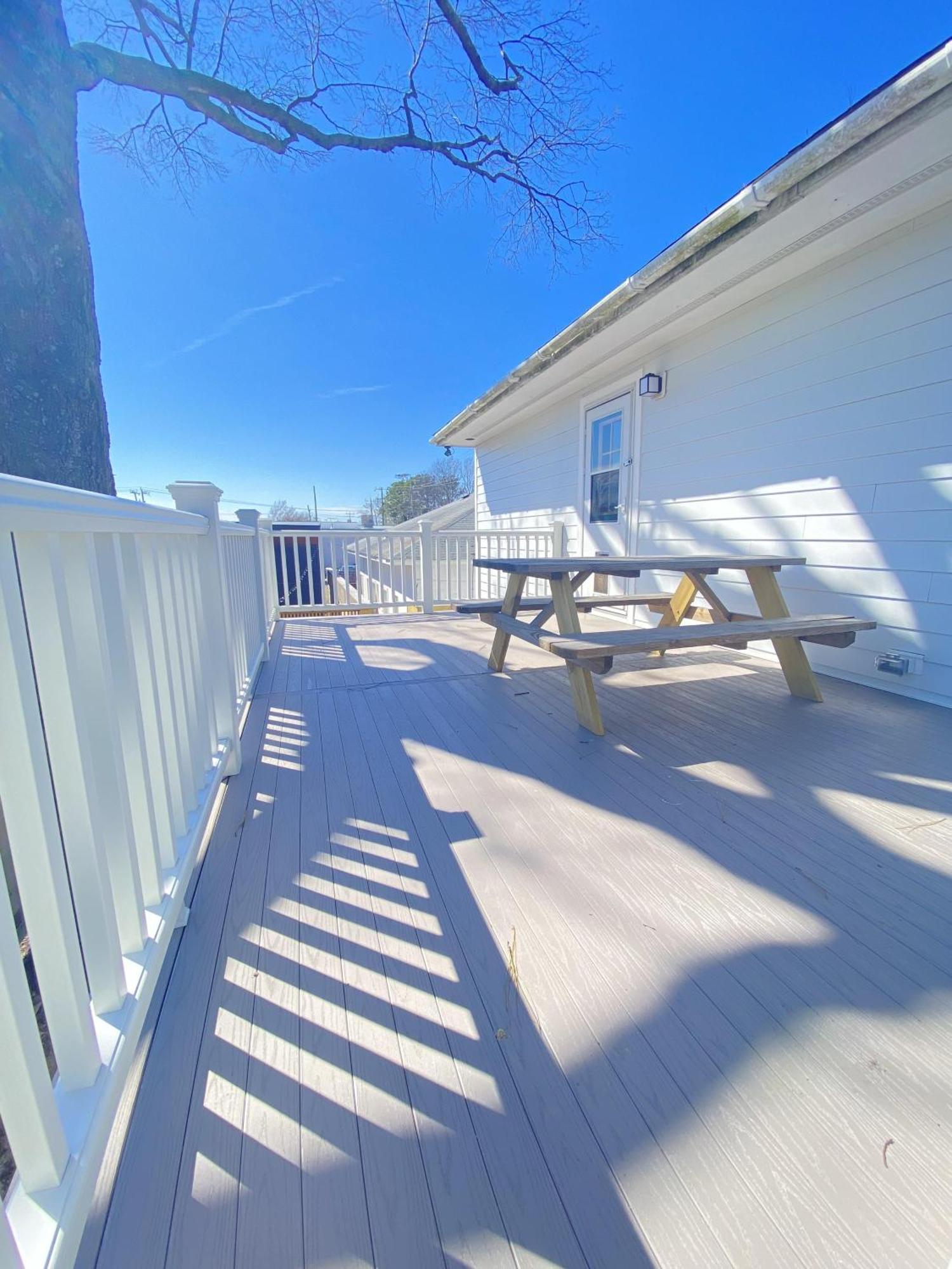 Upstairs 1Br Beach Apartment In The Heart Of The Vibe District 5 Minute Stroll To Beach 1480 Virginia Beach Exteriér fotografie
